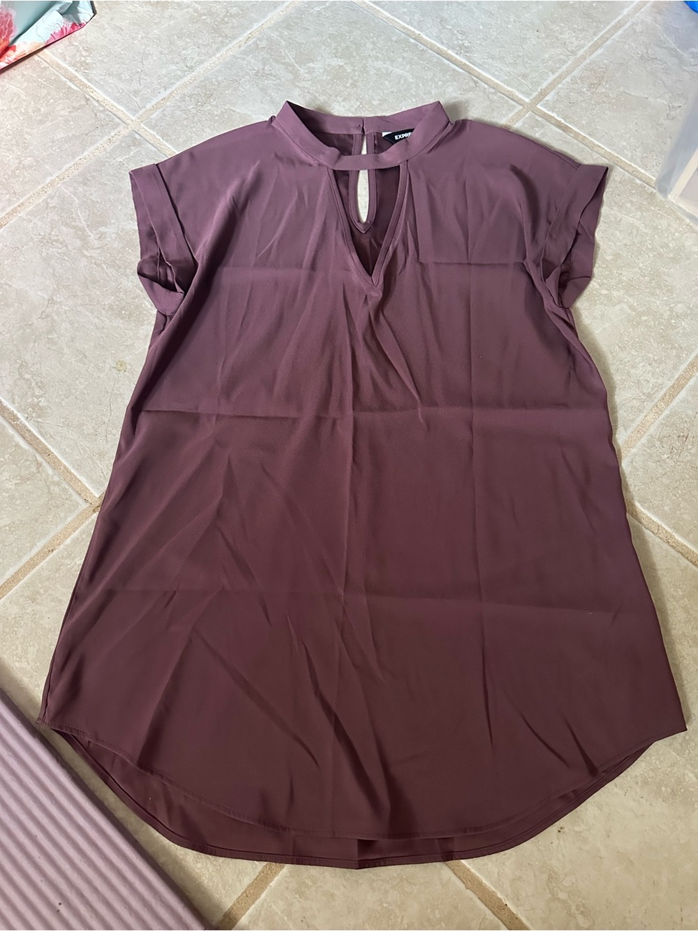 Express Mauve Cap-Sleeve Keyhole Blouse